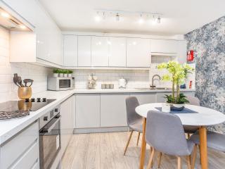 Minsters Reach Apartment Two - Uk2747 - 9