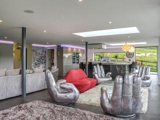 Lake View - 4