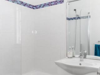 46 Meadow View - Ukc7109 - 1