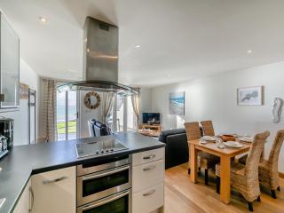 24 Mount Brioni, Nr Looe - 4
