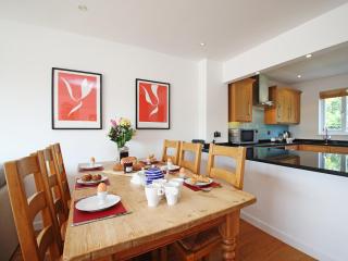 Goosander Lake House - 3