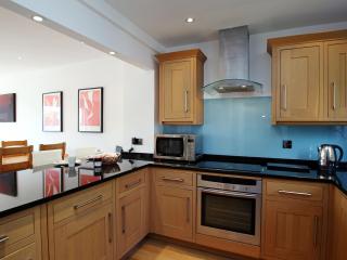 Goosander Lake House - 2