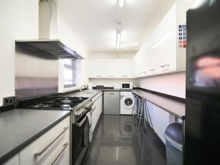 Farmhouse - Ukc3177 - 7