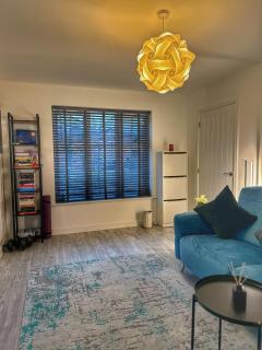 Deluxe 3 Bed new detached with a Super King bed - 5