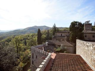Belvilla by OYO Serene Apartment with Garden - Lucolena in Chianti - 2