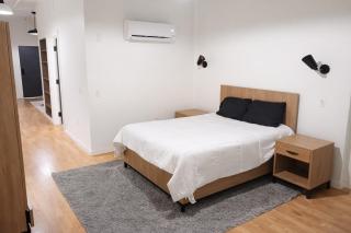 Pratt St Brand New Studio Loft Elevator Building - 4