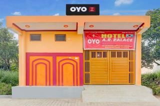 Spot On Hotel A R Palace - 5