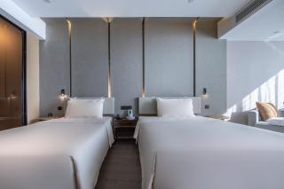 Atour S Hotel Qingdao May Fourth Square Badaguan - 2