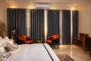 Rest-Well Shortlet Apartment - 8