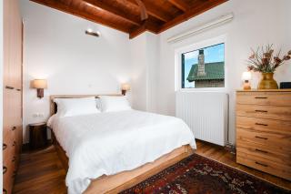 Xrisaetos Cozy Mountain Retreat with Stunning View By Greece Apartments - 3