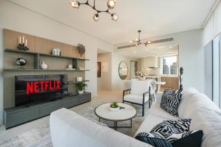 Spectacular 3BR Apartment W 360 Views - 2