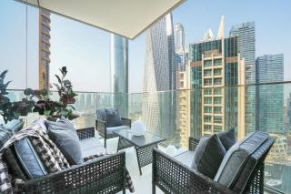 Spectacular 3BR Apartment W 360 Views - 3