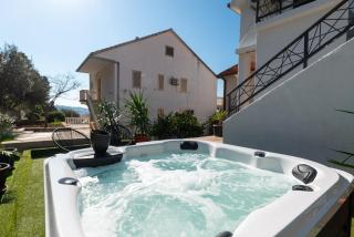 Penthouse with private jacuzzi and sea view - 5