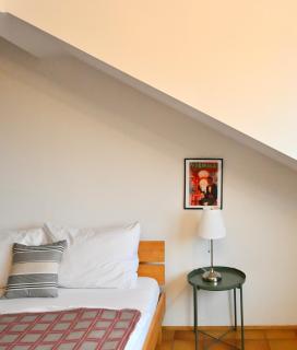 Charming Attic Apartment near Messe Wien and Center - Vienne - 4
