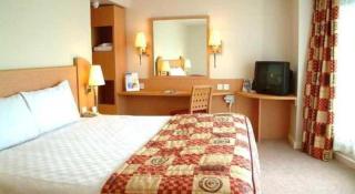 Travelodge Derby Cricket Ground - 3