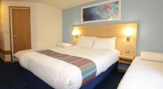 Travelodge Alton Four Marks - 4