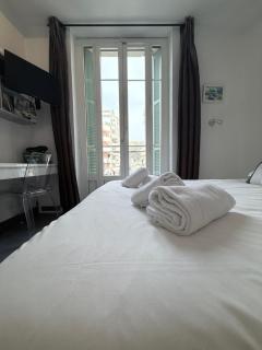 Studio central avec balcon- Plage - Tram - Aéroport - Nizza - 9