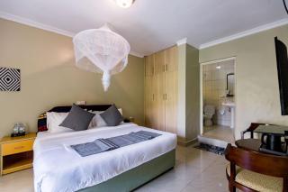 Kingfisher by the Green Resort - 8