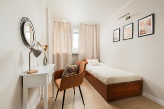 Apartment Prosta with loggia near metro ONZ - 3