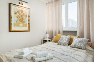 Apartment Prosta with loggia near metro ONZ - 9