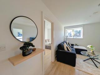 Luxury Wimbledon 2B2B - Cinema, Gym, Games Room - 9