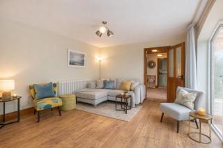 Creamery Cottage with Games room and Free Parking - 8