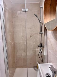 King's Beach Park - Unit 1 Stylish 1BR near Beach - 7