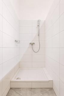 NUMBR25 - self service & low budget Hotel - 9