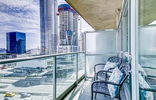 Sunbeamly 1 Bedroom Condo in the Heart of Downtown Toronto - 9