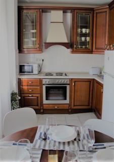 Cozy nest with free parking - 5