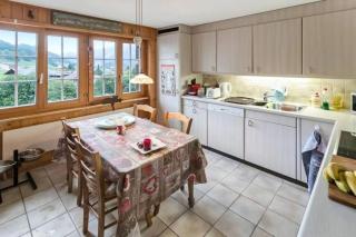 Bright Apartment with Balcony in Zweisimmen 100 m² - 8