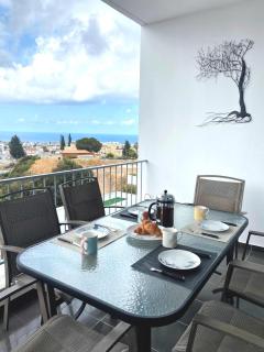 Infinite Blue- 2BDR Panoramic Sea View & Pool - 0