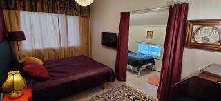 Cozy retro apartment in a quiet area near the city - 2