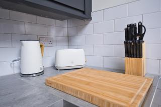 Ivy Cottage, 1 Bedroom, Cheltenham City Centre by mySTAYINN - 9