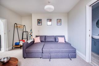 Ivy Cottage, 1 Bedroom, Cheltenham City Centre by mySTAYINN - 6