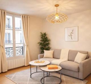 Central Paris - Premium apartment for 5 near Montparnasse - 2