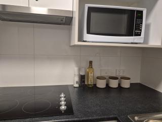 Convenient Getaway Home in Strathpine - 5