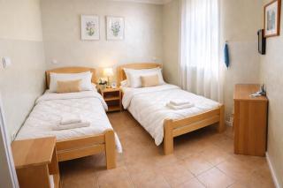 Center Apartments Lovely Garden Novi Sad - 6
