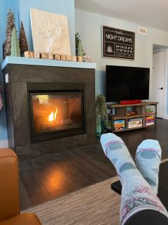 Muskoka Night Dreams Enjoy 3 King Beds - 2