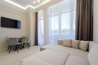 ВВВ!27 ЦП вхід з Філатова вулиця Джона Макейна 7 - 4