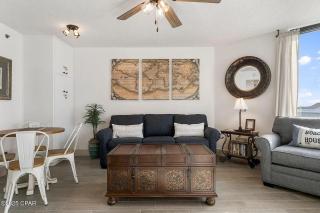 Sunbird Resort - 5th Floor - Free Beach Chairs by Sunbird Rentals - 5