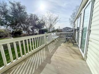 Lovely 8 Berth Caravan At Southview Holiday Park Near Skegness Ref 33035M - Skegness - 4