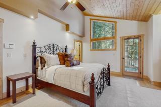 Mountain Rose Chalet - 2