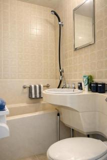 New open Shinjuku ,perfect for sightseeing!Top Rated 1 Room - 1