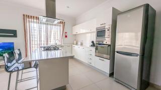 Luxurious Aparments - Chains Spinola Seafront - 2