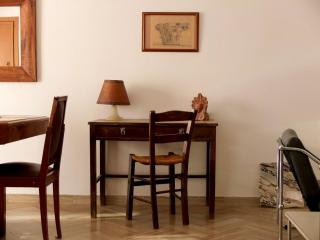 Pagrati Penthouse with large balcony view - 2