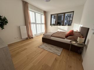 Baker House Apartments - Free Underground Parking - 1