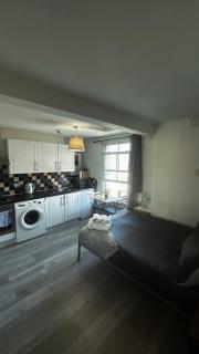 Cosy Studio Apt - 1 Min From Finsbury Park Station - 1