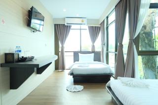 A Plus Deluxe Hotel - 3