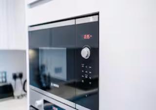 #73 The Axium Suite Bham CC Sleeps 6 - perfect for contractors and relocations - 3